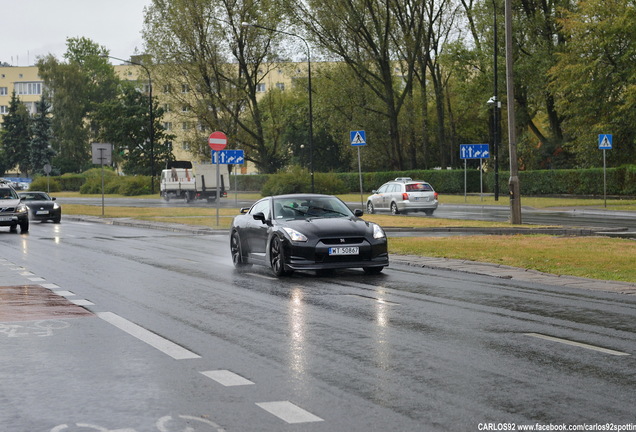 Nissan GT-R