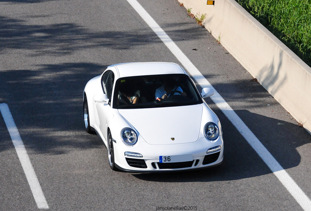 Porsche 997 Carrera GTS