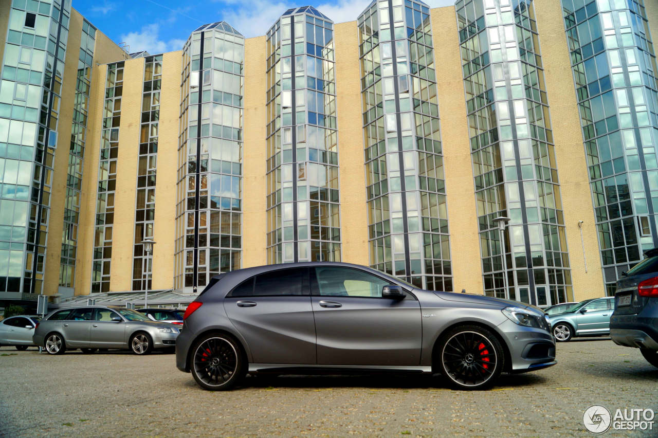 Mercedes-Benz A 45 AMG