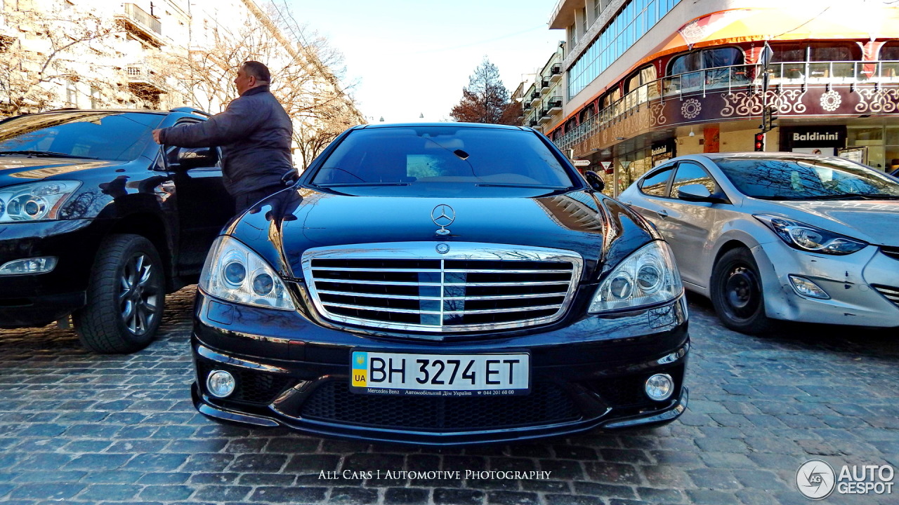 Mercedes-Benz S 63 AMG W221