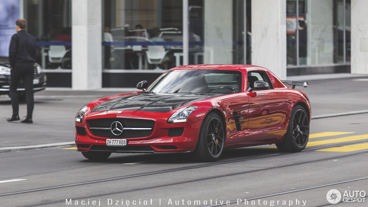 Mercedes-Benz SLS AMG GT Final Edition