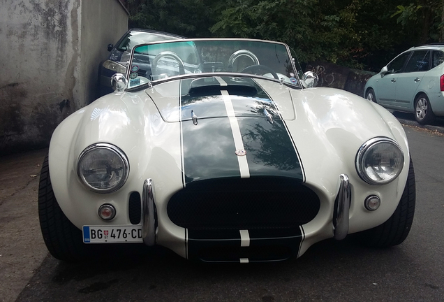 AC Cobra Superformance 427