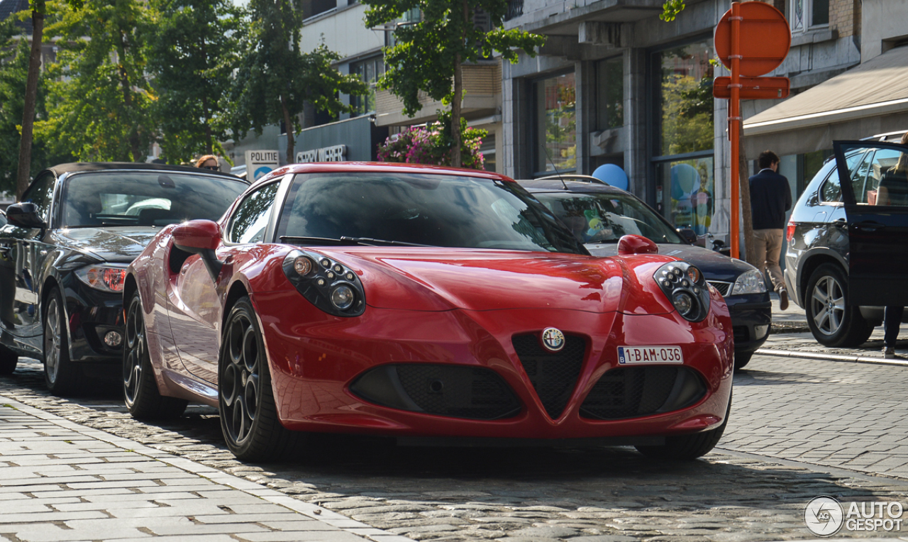 Alfa Romeo 4C Coupé