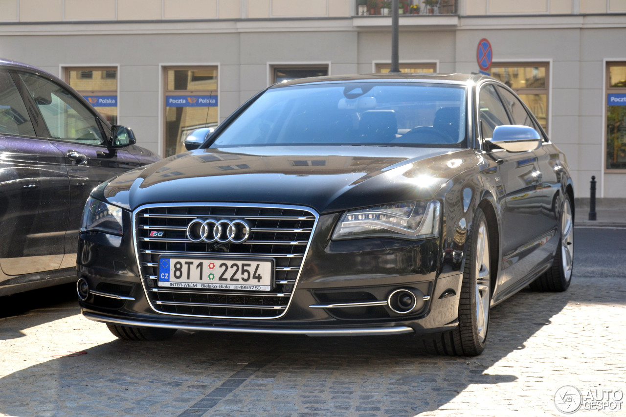 Audi S8 D4