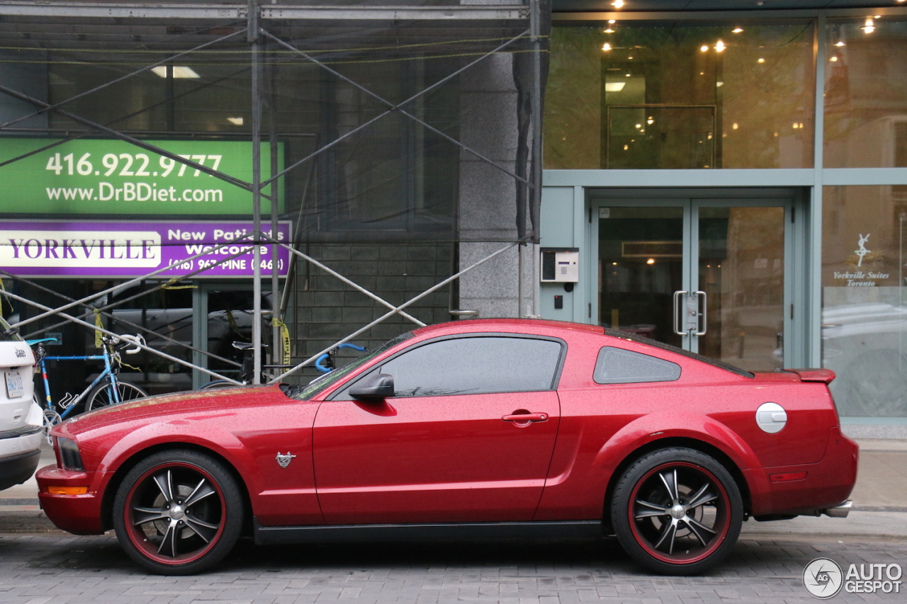 Ford Mustang GT 45th Anniversary Edition