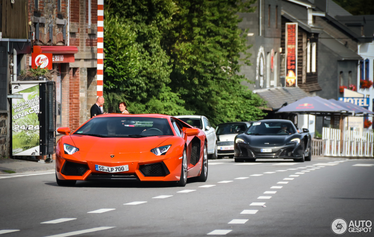 Lamborghini Aventador LP700-4