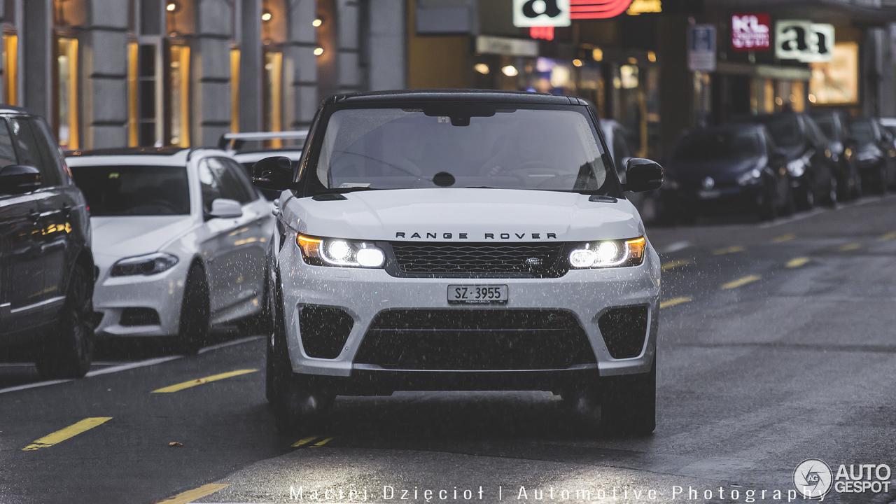 Land Rover Range Rover Sport SVR