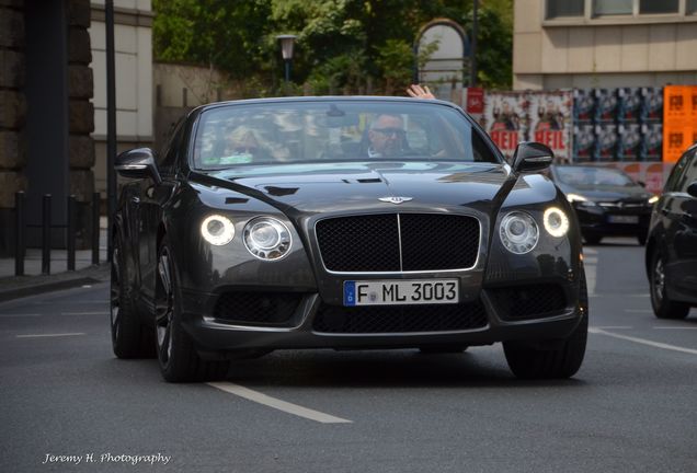 Bentley Continental GTC V8