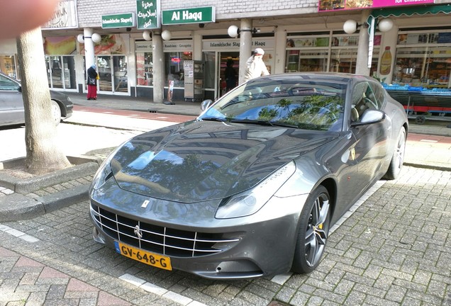 Ferrari FF