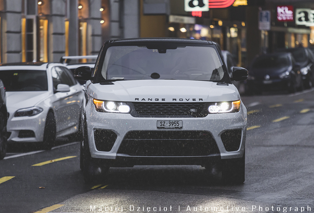 Land Rover Range Rover Sport SVR