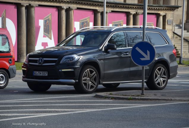 Mercedes-Benz GL 63 AMG X166