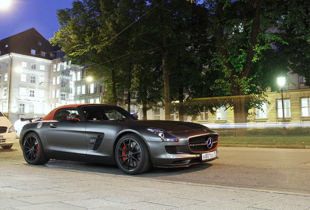 Mercedes-Benz SLS AMG GT Roadster Final Edition