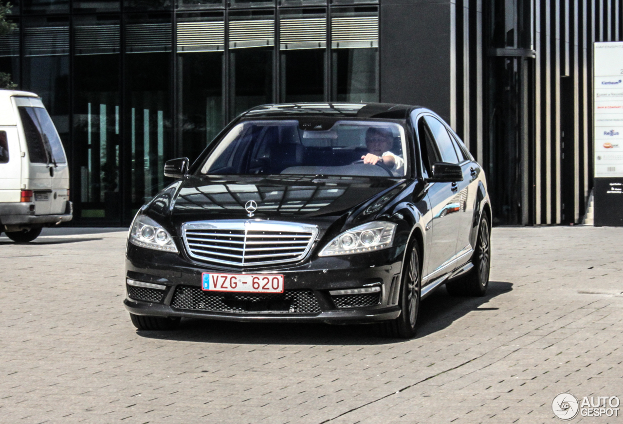 Mercedes-Benz S 63 AMG W221 2010