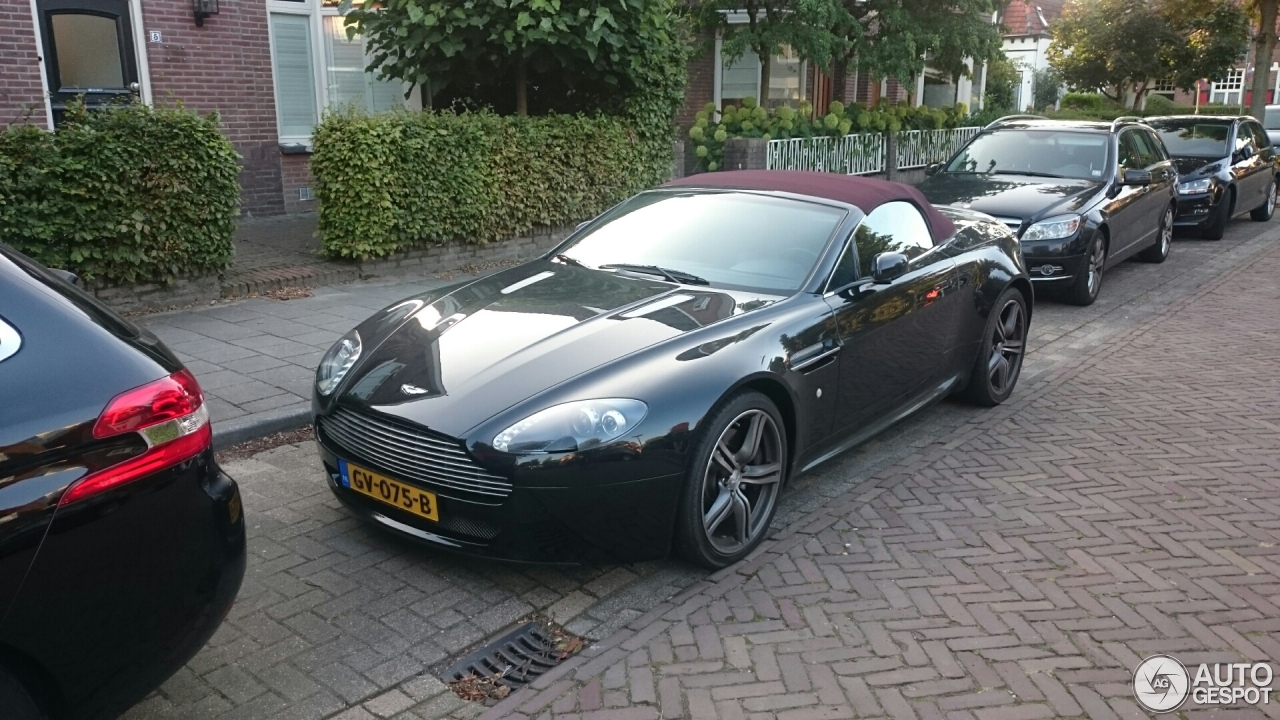 Aston Martin V8 Vantage N400 Roadster