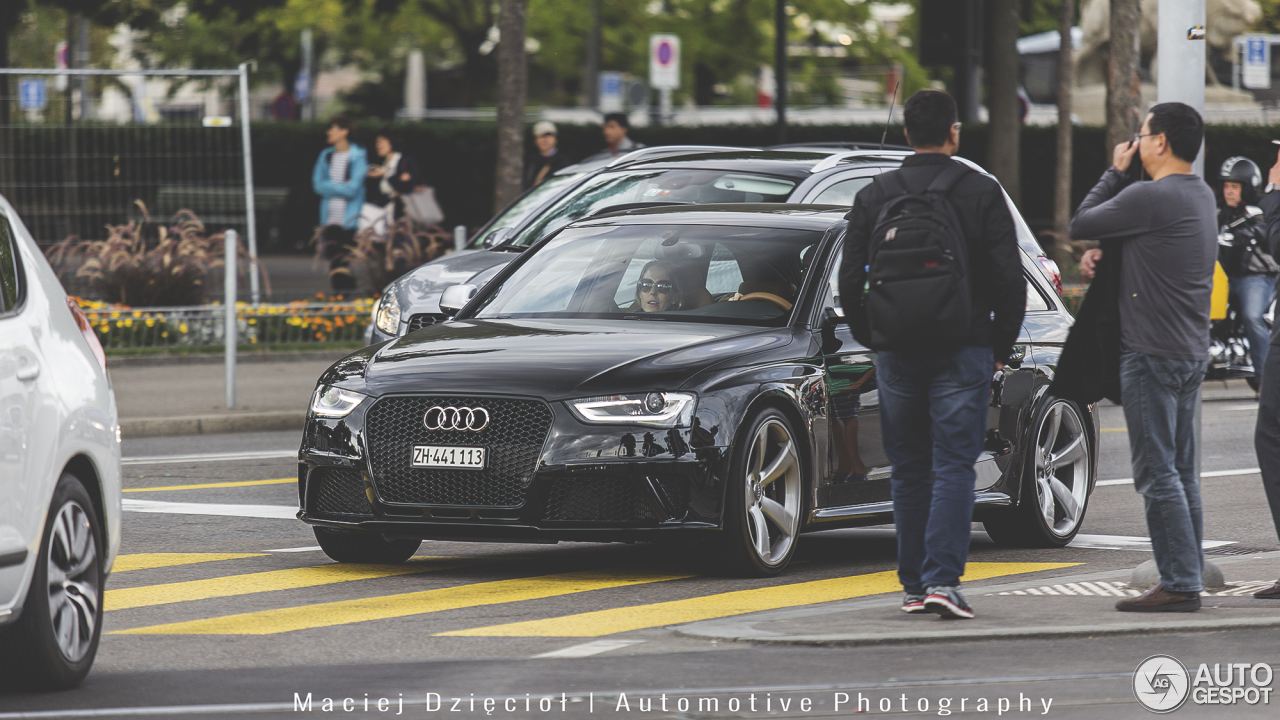 Audi RS4 Avant B8