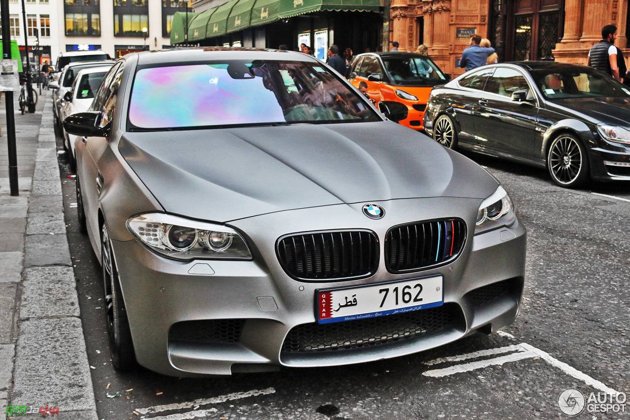 BMW M5 F10 2011