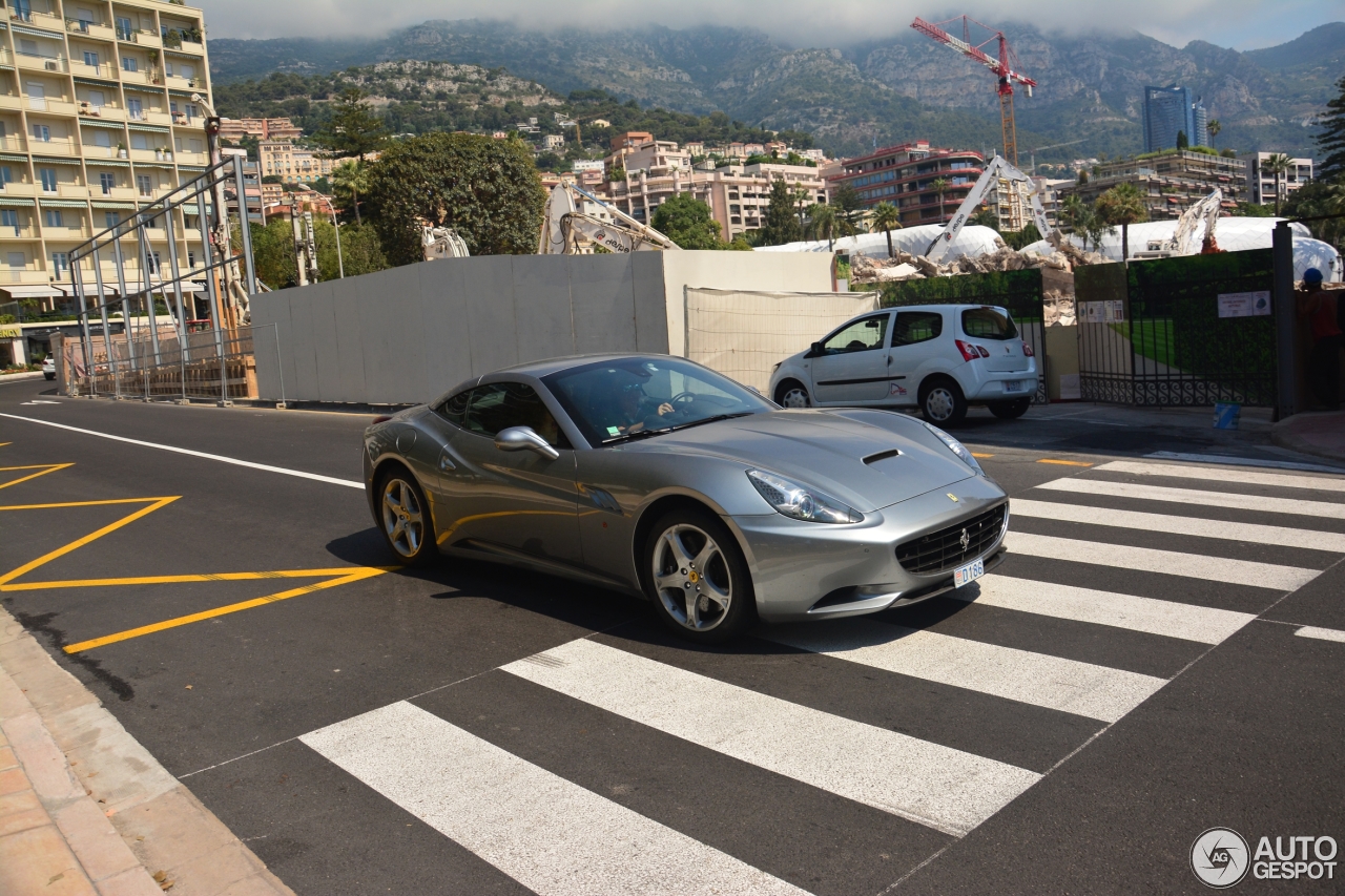 Ferrari California