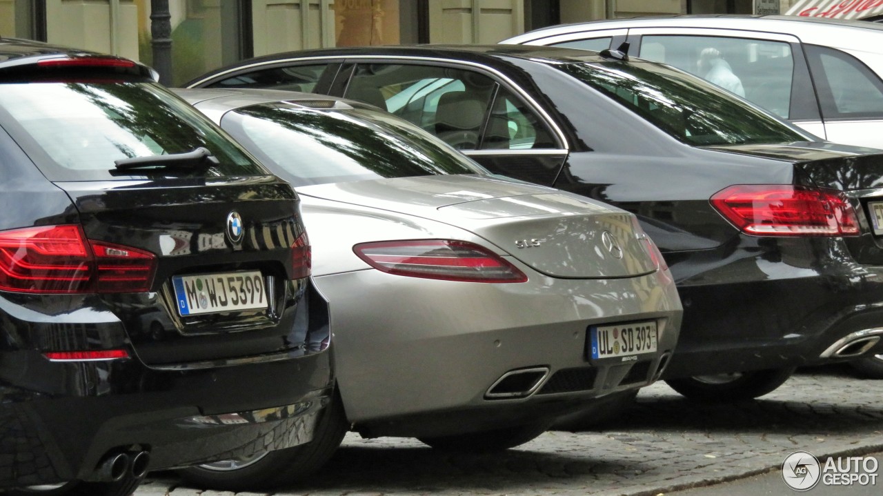 Mercedes-Benz SLS AMG