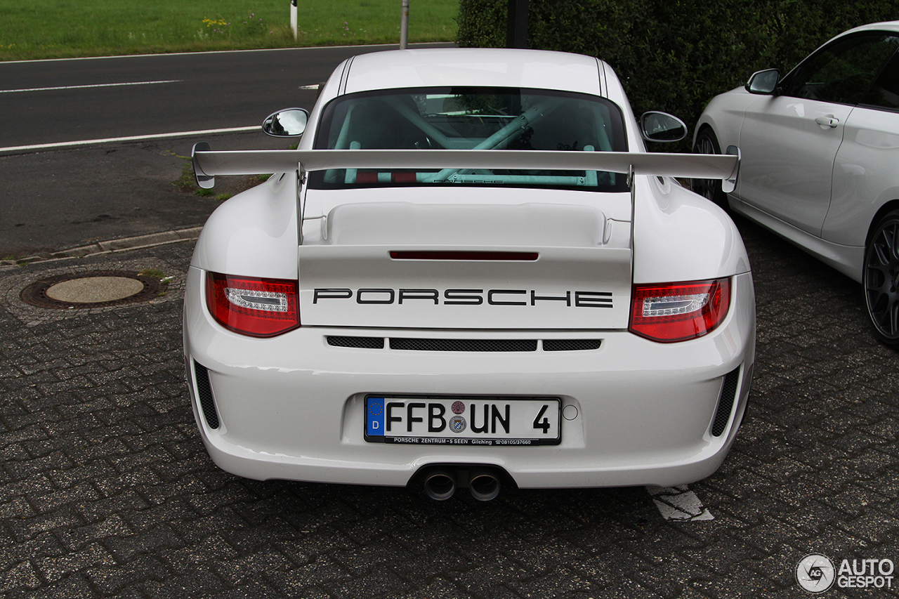 Porsche 997 GT3 RS 4.0