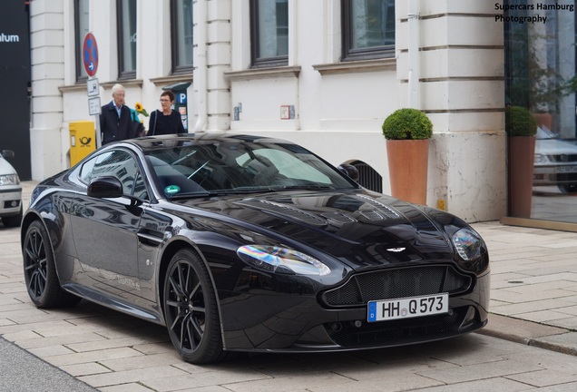 Aston Martin V12 Vantage S