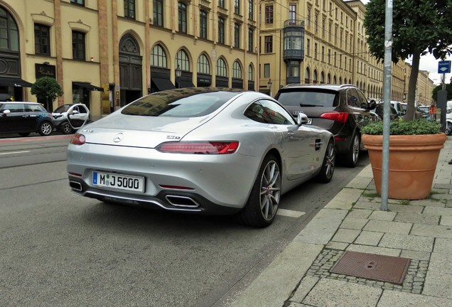 Mercedes-AMG GT S C190