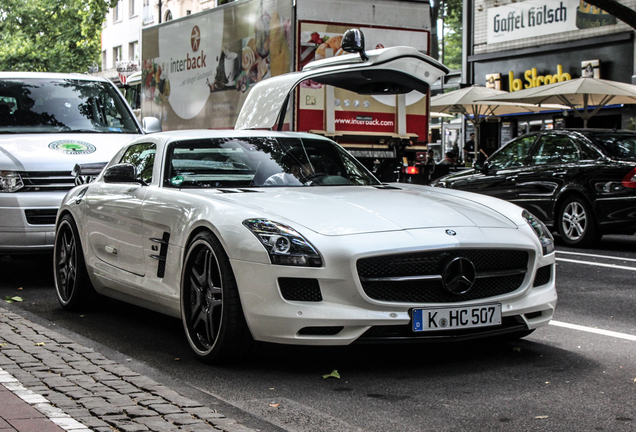 Mercedes-Benz SLS AMG GT