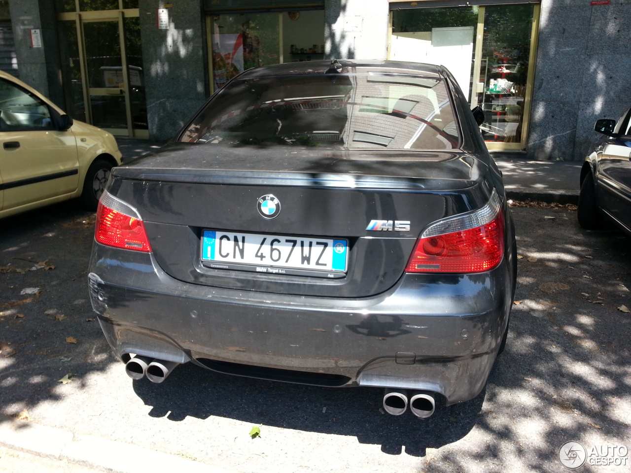 BMW M5 E60 2005