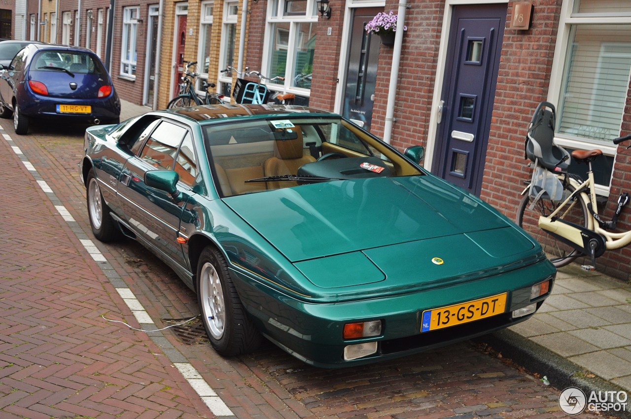 Lotus Esprit Turbo