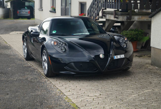 Alfa Romeo 4C Coupé