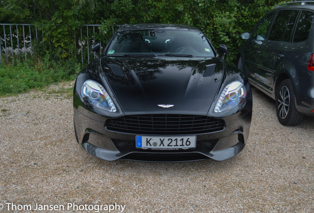 Aston Martin Vanquish 2013