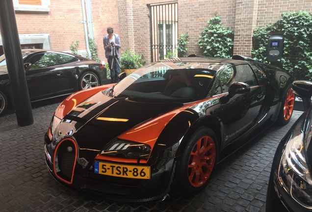 Bugatti Veyron 16.4 Grand Sport Vitesse World Record Car Edition