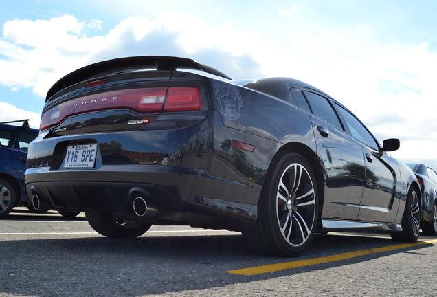 Dodge Charger SRT-8 Super Bee 2012