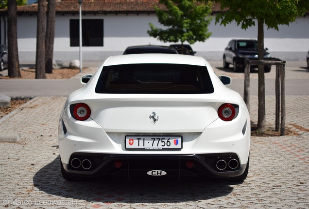 Ferrari FF