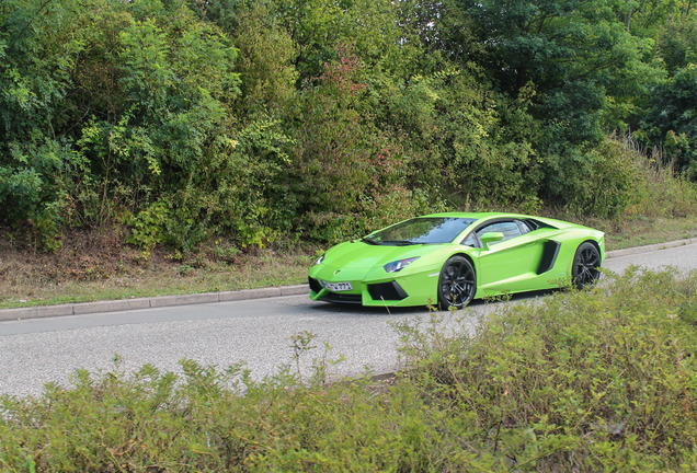 Lamborghini Aventador LP700-4