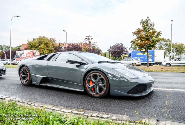 Lamborghini Murciélago LP640