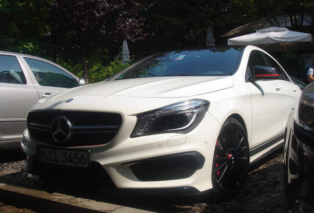 Mercedes-Benz CLA 45 AMG Edition 1 C117