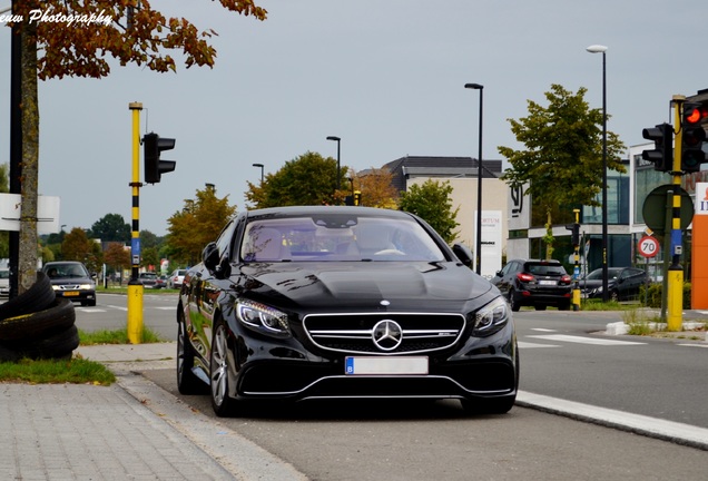 Mercedes-Benz S 63 AMG Coupé C217