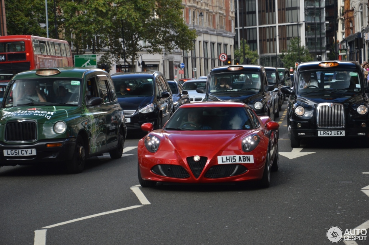 Alfa Romeo 4C Coupé