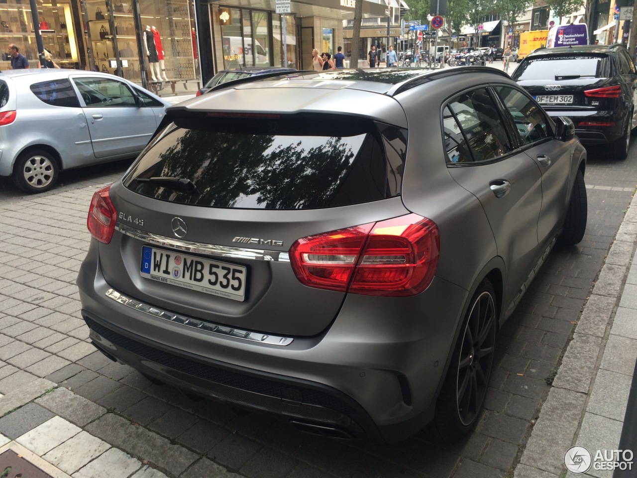 Mercedes-Benz GLA 45 AMG X156