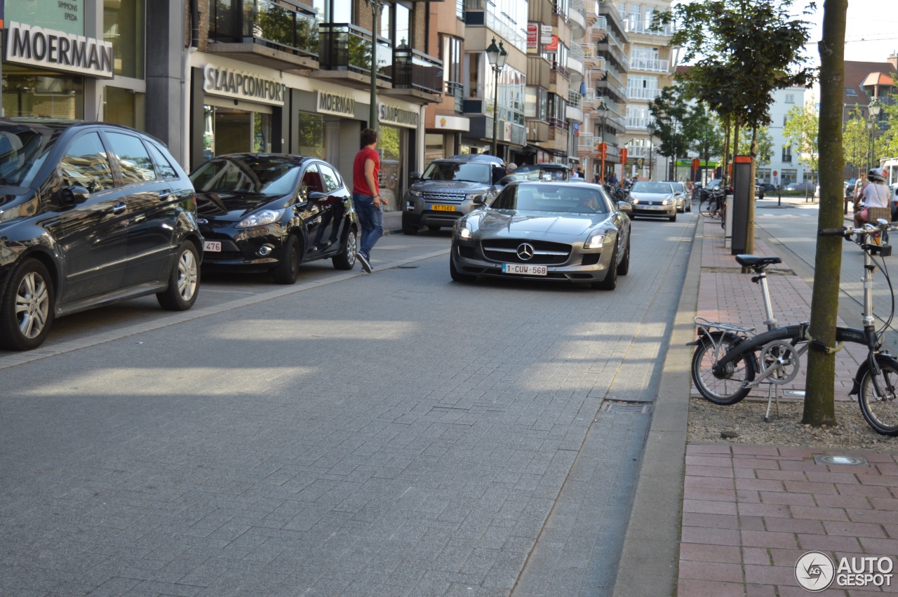 Mercedes-Benz SLS AMG