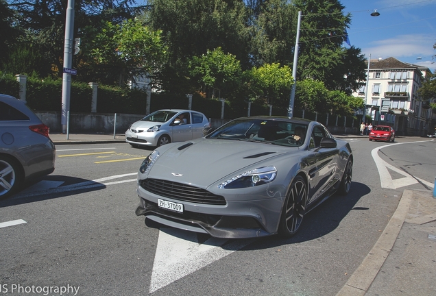 Aston Martin Vanquish 2013