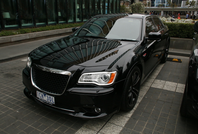 Chrysler 300C SRT8 2013