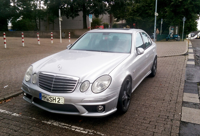 Mercedes-Benz E 63 AMG