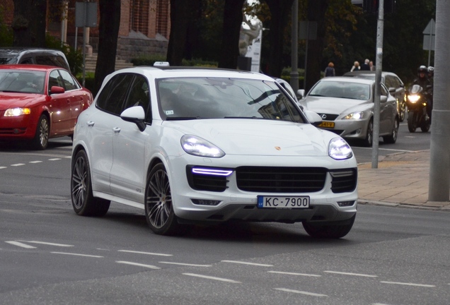 Porsche 958 Cayenne GTS MkII