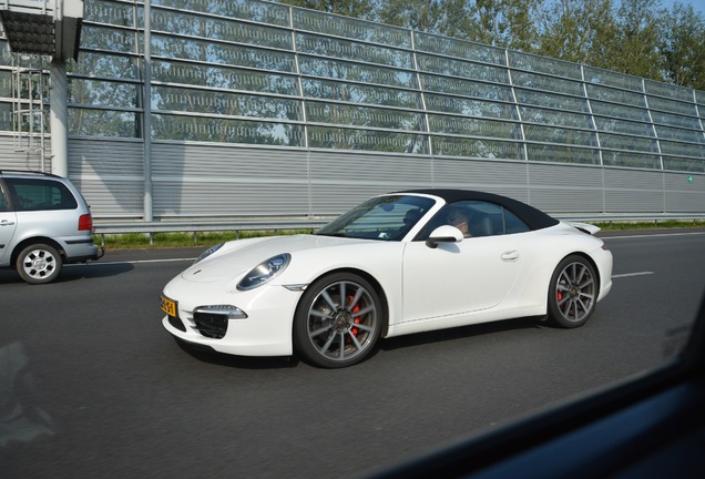 Porsche 991 Carrera S Cabriolet MkI