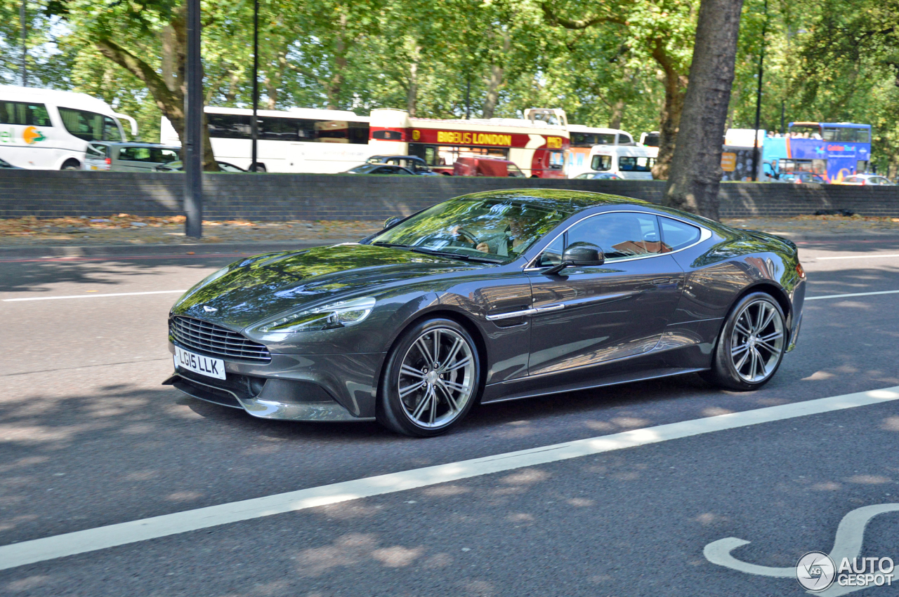 Aston Martin Vanquish 2013