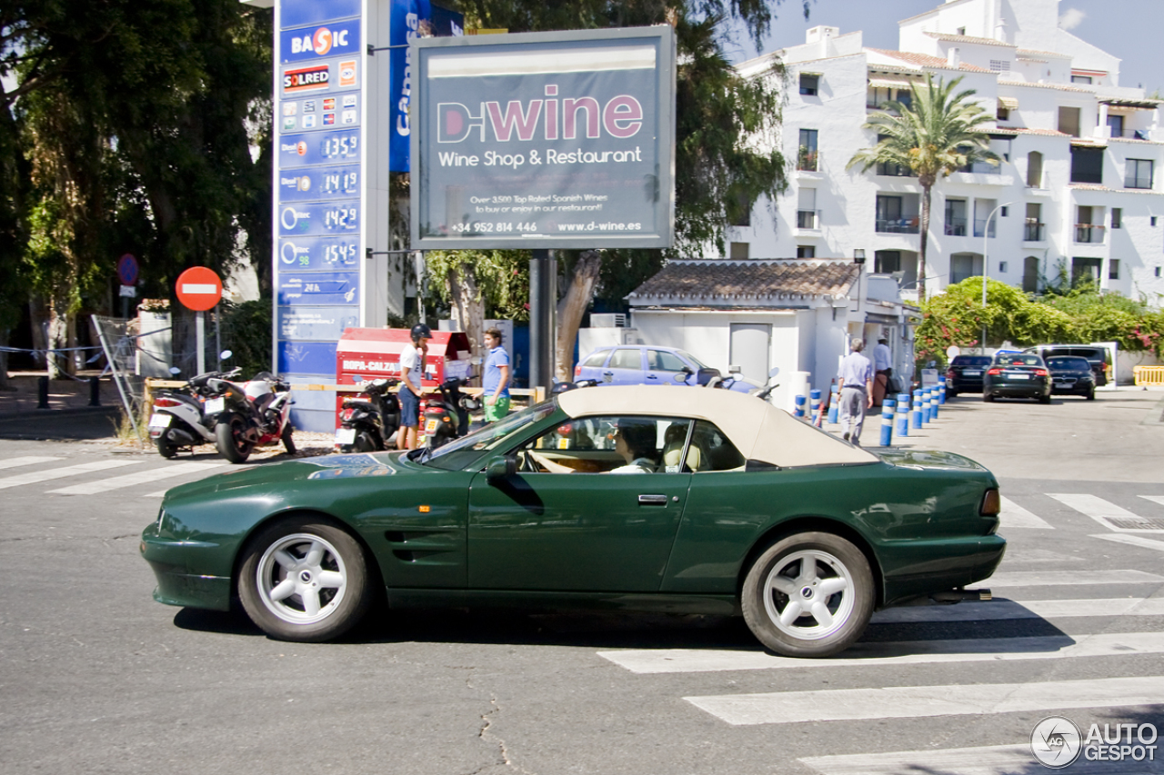 Aston Martin Virage Volante