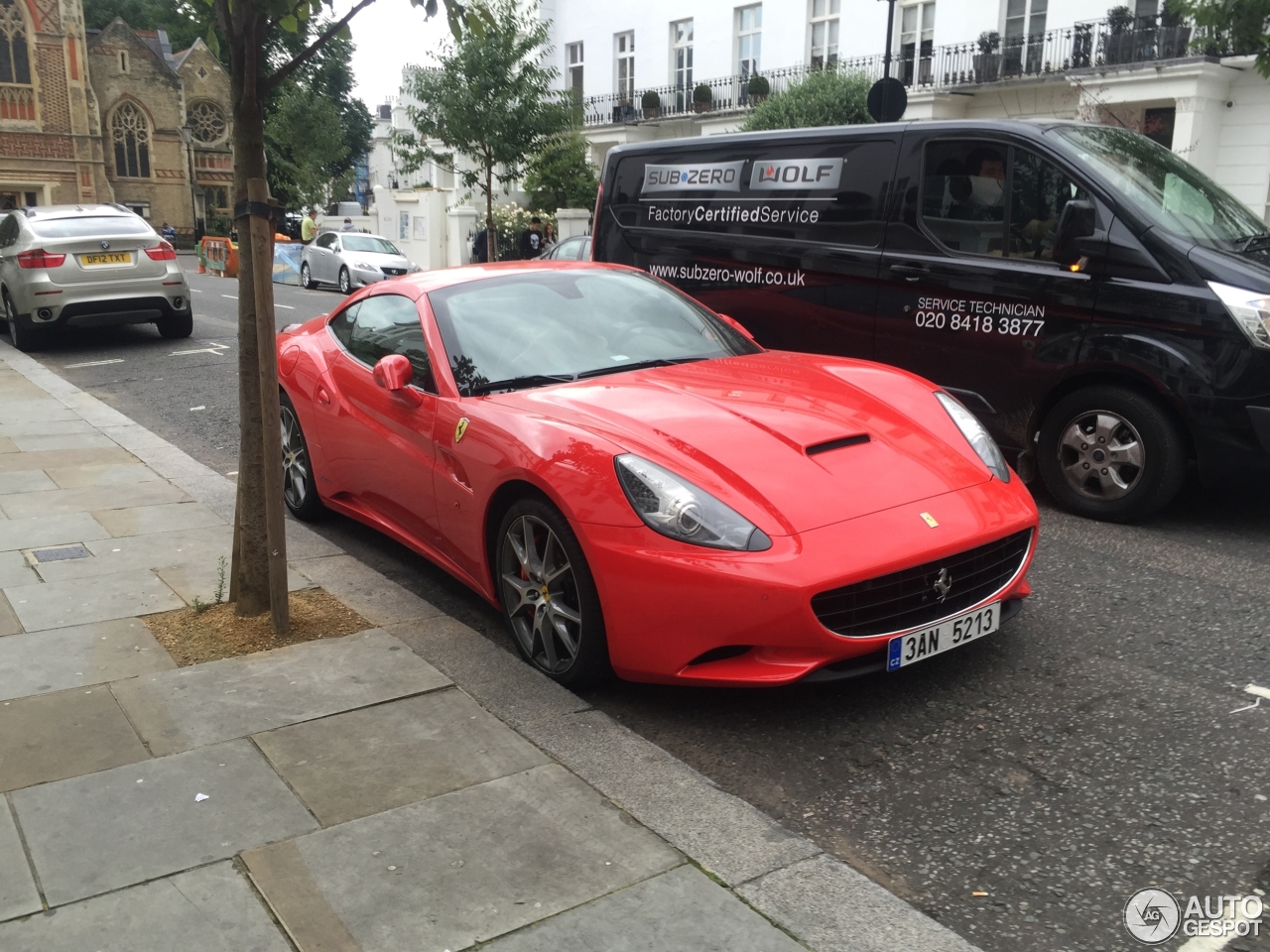 Ferrari California