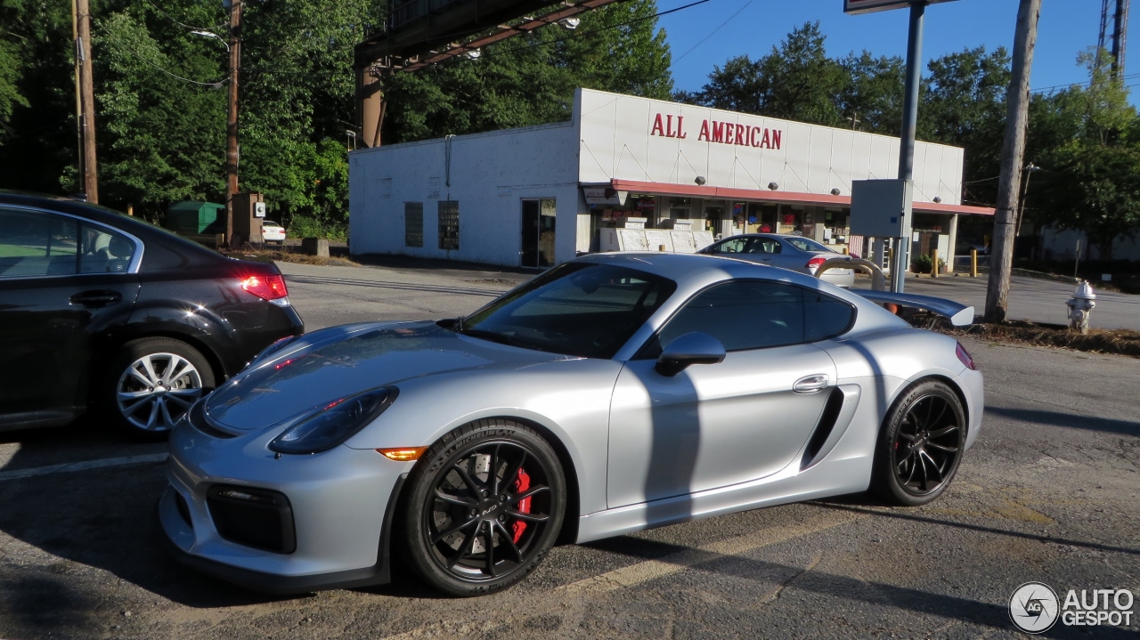 Porsche 981 Cayman GT4