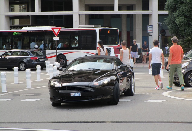 Aston Martin DB9 Volante